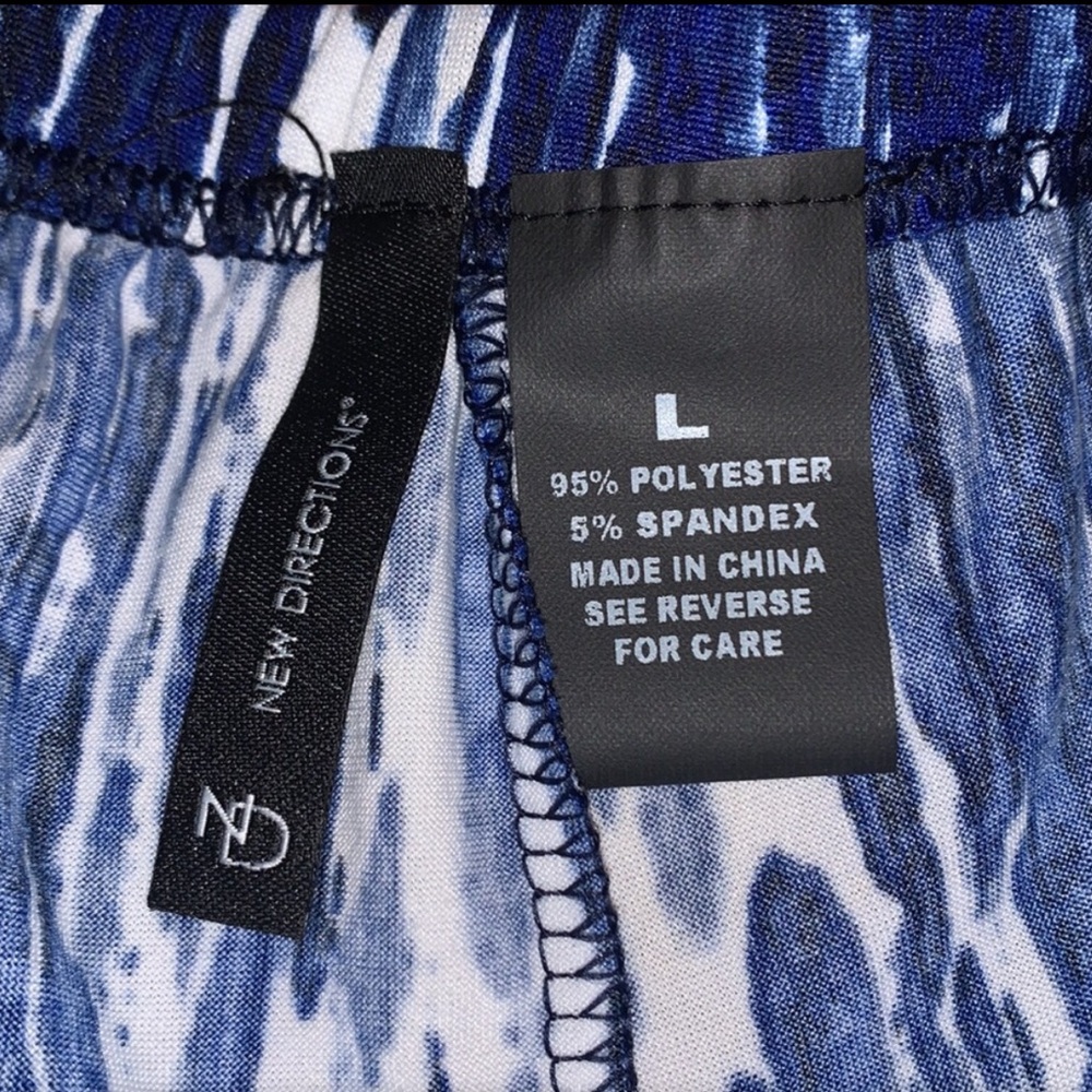 | New Directions | L | Stretchy Wide-Leg Pants | Blue/White Wide Leg Flowy - Picture 3 of 3